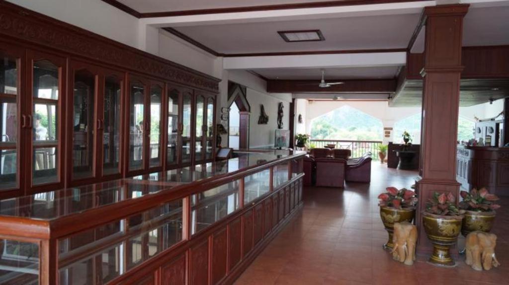 Vansana Hotel Vang Vieng Buitenkant foto