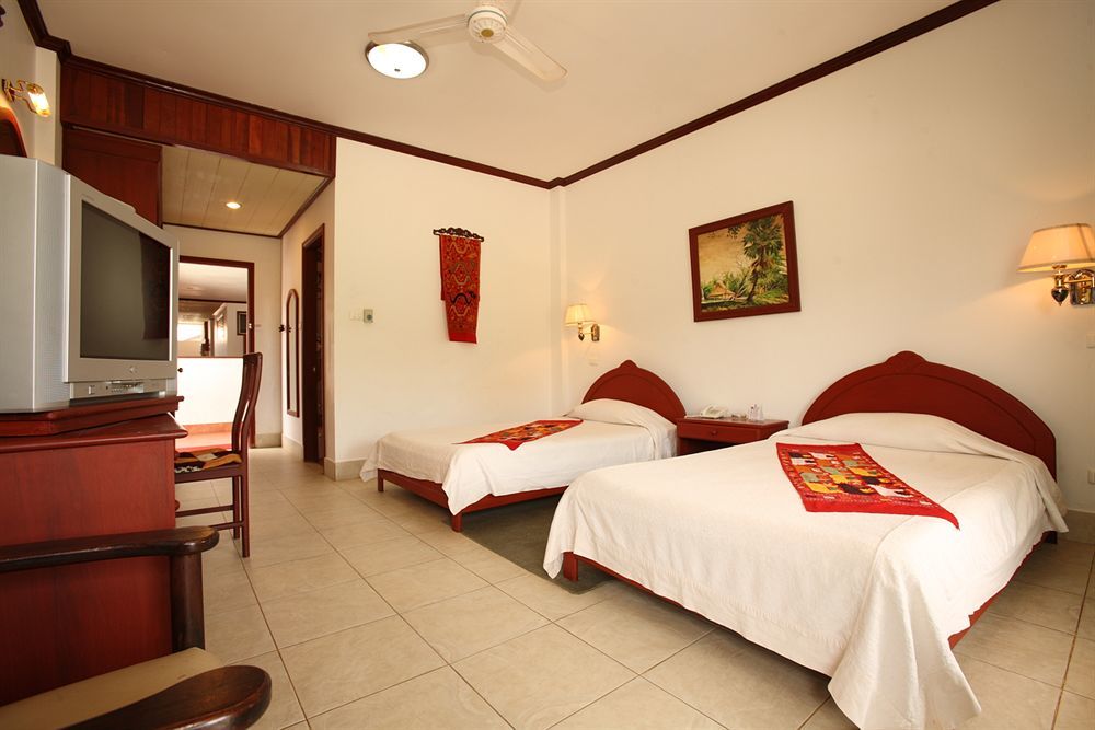 Vansana Hotel Vang Vieng Buitenkant foto