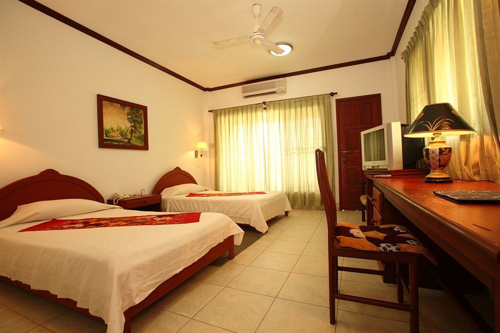 Vansana Hotel Vang Vieng Buitenkant foto